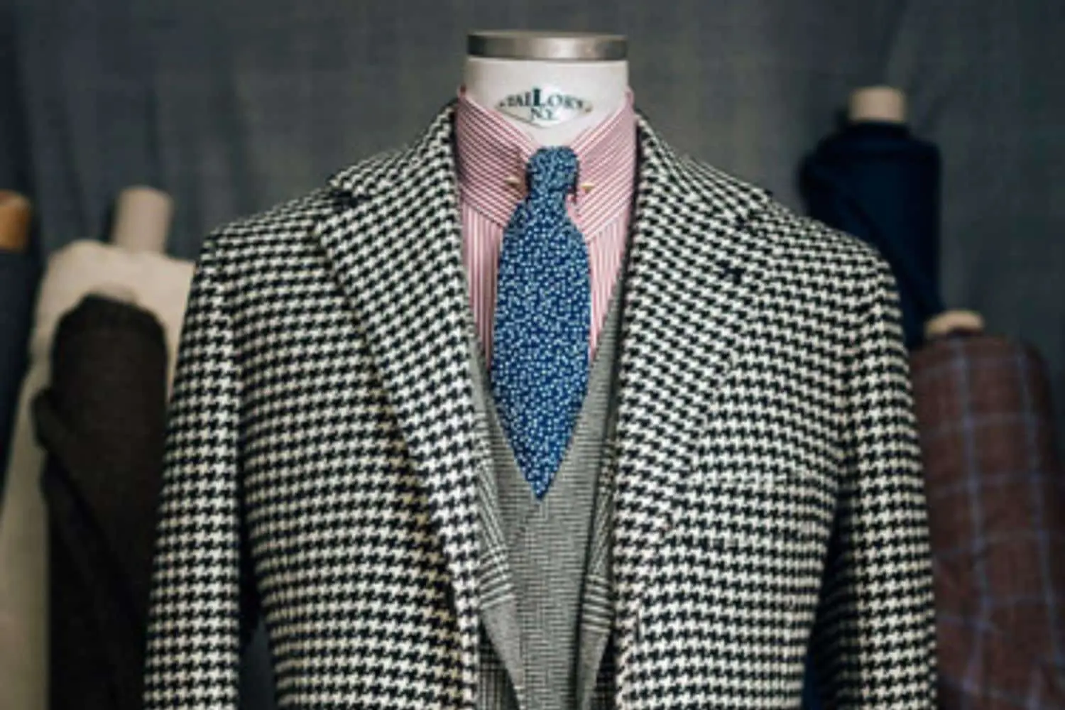 Vintage-Anzug Tweed — Tweed & Karos — mit Charakter